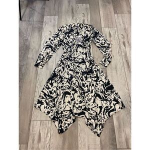 Future collective, elegant, black and cream midi dress size XXS